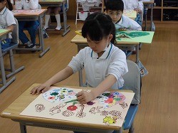2年生 図工 ひみつのたまご ぎんがの郷小学校